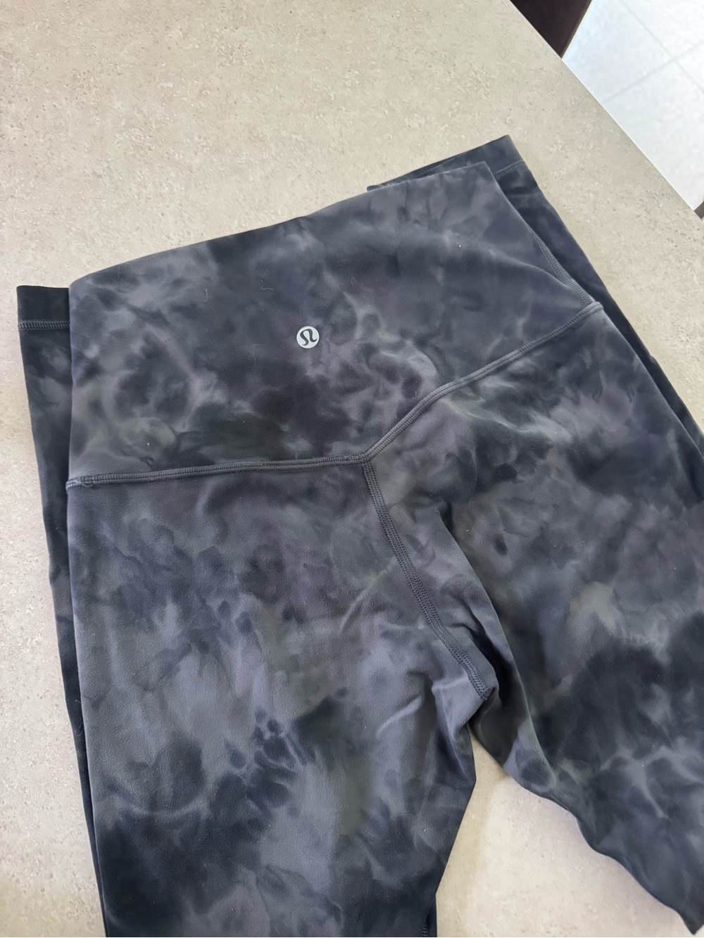 lululemon Black Smoky Tie-Dye Leggings